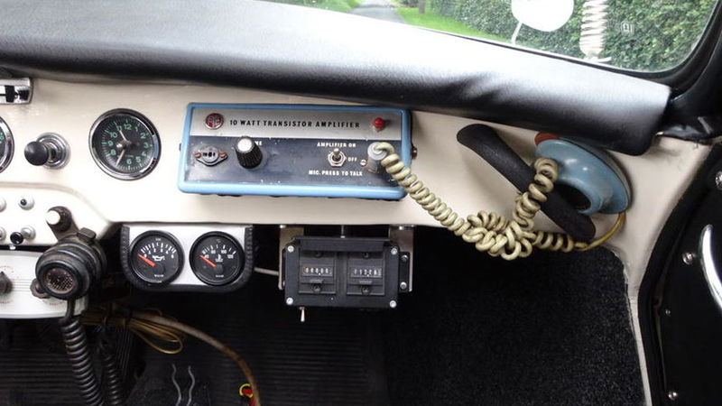 Illustration for article titled The Coolest And Dutchest Police Car Ever Is Up For Auction